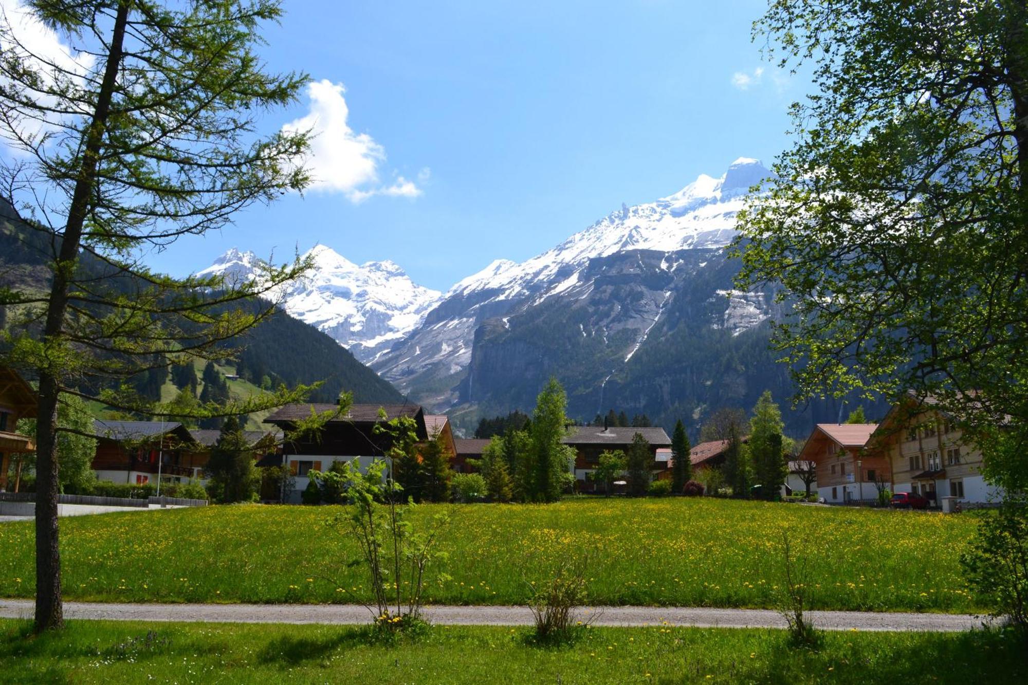 Bluemlisalp Hotell Kandersteg Eksteriør bilde